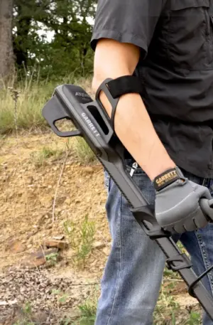 فلزیاب اکسیوم Axiom