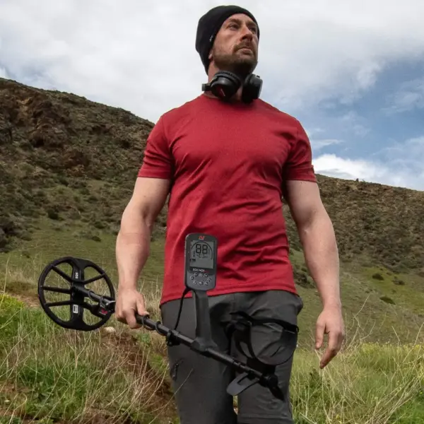 فلزیاب اکواناکس EQUINOX