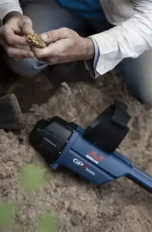 فلزیاب جی پی زد GPZ 7000